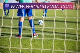 高校凌晨赛事精彩纷呈学生健康需关注